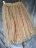 Falda tul beige