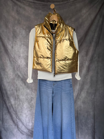 Chaleco corto dorado