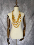 Collar largo eslabones caucho mostaza