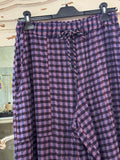 Pantalón cuadros morados