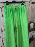 Pantalón Bambula verde flúor