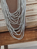 Collar tiras plateado