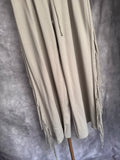 Pantalón flecos piedra