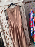 Vestido camel
