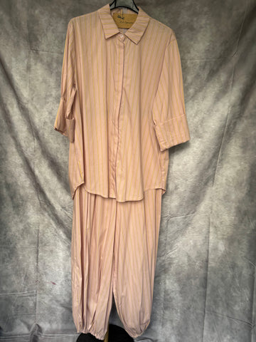 Camisa rosa rayas amarillas