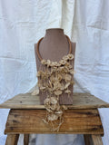 Collar flores beige