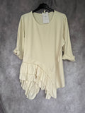 Camiseta volante crema