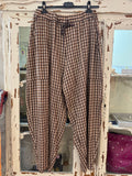 Pantalón cuadros marrón