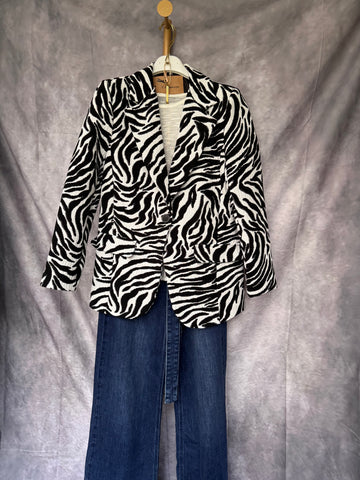 Americana cebra blanca