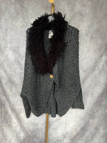 Chaqueta punto con cuello gris