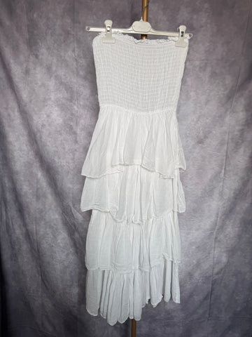 Vestido / falda volantes blanco