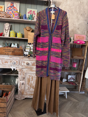 Chaqueta larga fucsia