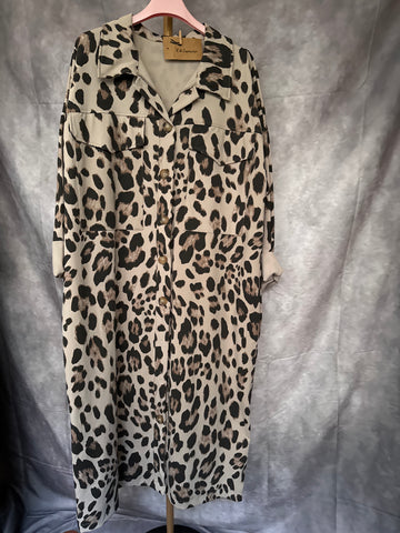 Chaqueta larga animal print