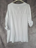 Camiseta blanca con dorado