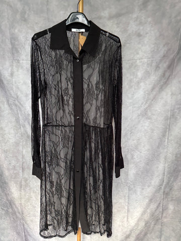 Vestido encaje corto