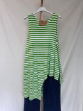 Camiseta asimétrica rayas verdes