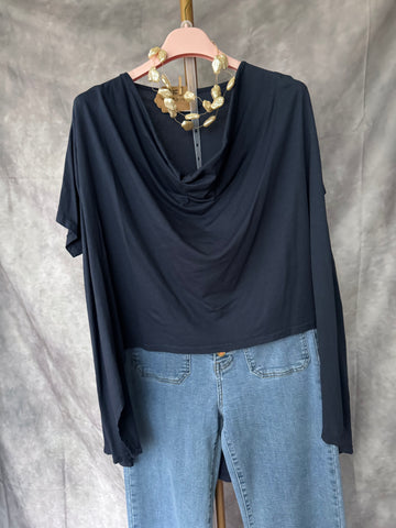 Camiseta cuello caído azul