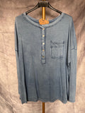 Camiseta botones azul