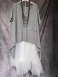 Camiseta asimétrica larga gris