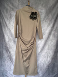 Vestido flor camel