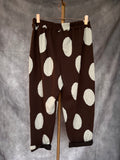 Pantalón lunares marrón