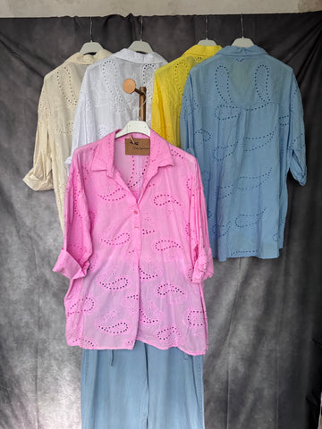 Camisa bordados rosa