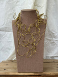 Collar metal dorado