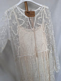 Vestido largo tul bordado beige