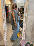 Camiseta larga gris