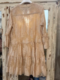 Vestido encaje beige