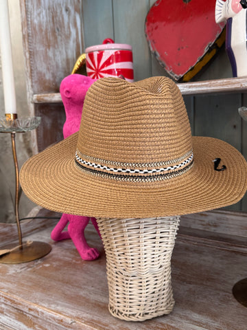 Sombrero camel