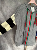 Chaqueta LOVE gris
