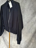 Bomber azul