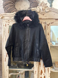 Bomber capucha pelo natural